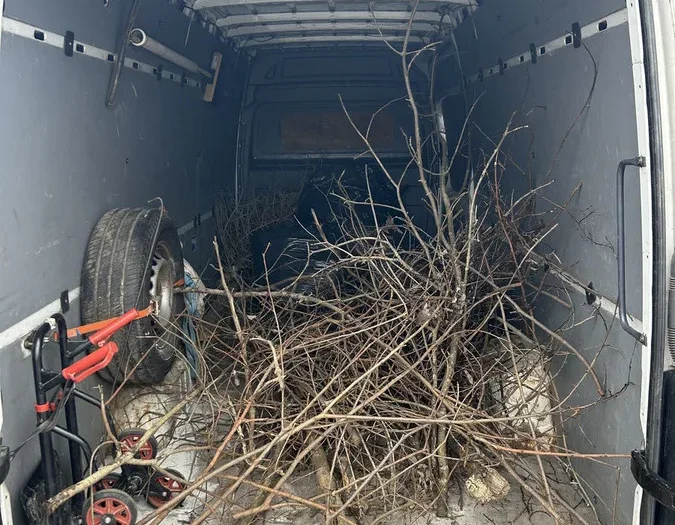 Subranga vežėjams – transportas su keltuvu